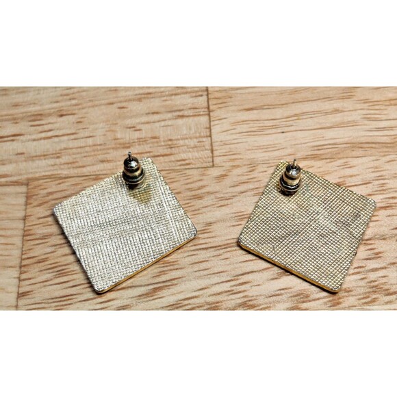 Vintage Metal Flower Floral Gold Diamond Shape Pierced Earrings Painted - Picture 3 of 4